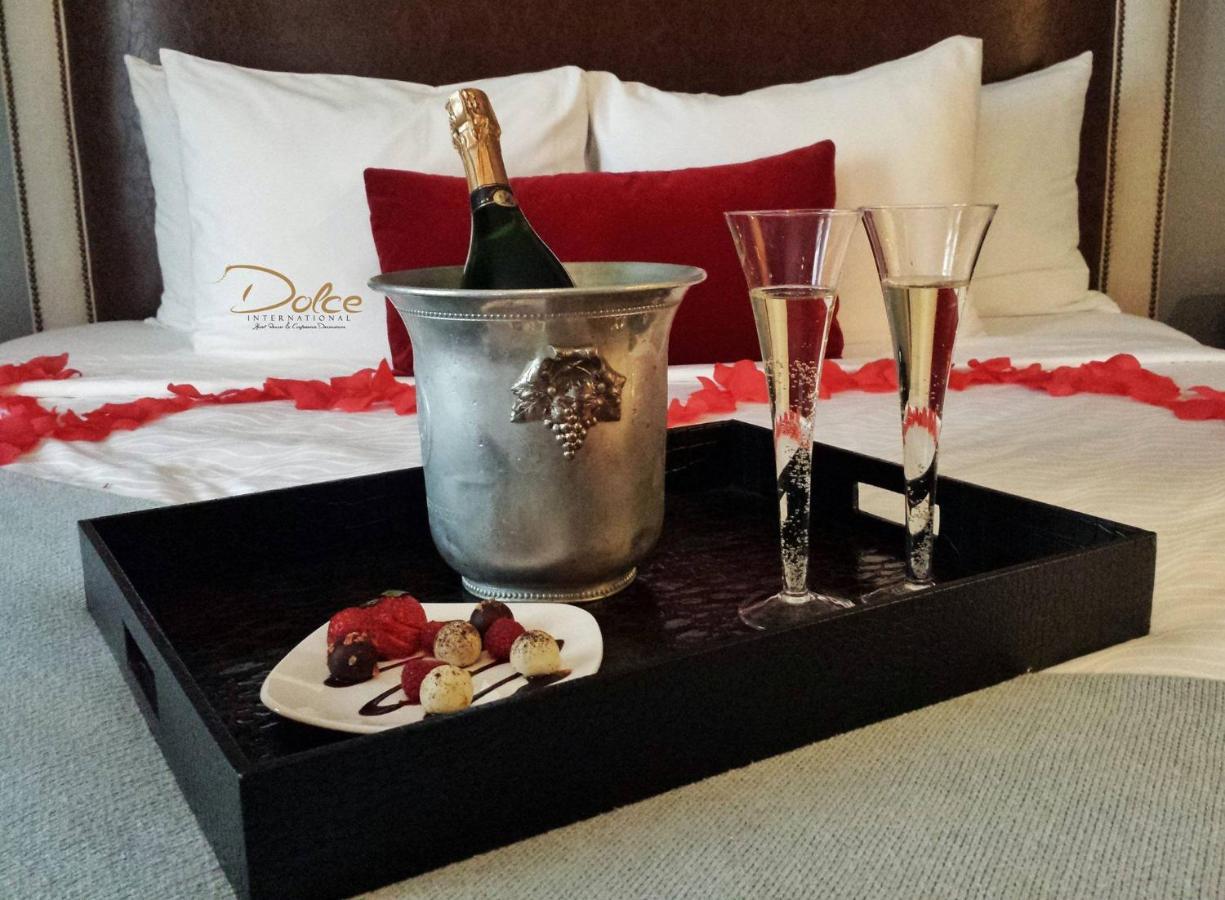 Hotel Dolce International Szkopje Kültér fotó