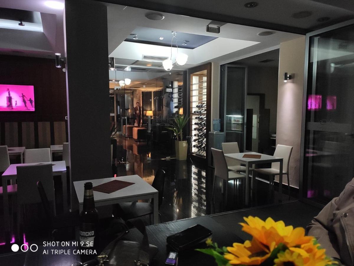 Hotel Dolce International Szkopje Kültér fotó