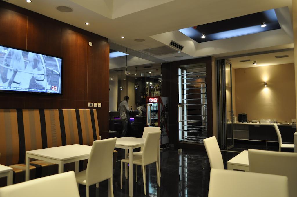 Hotel Dolce International Szkopje Kültér fotó